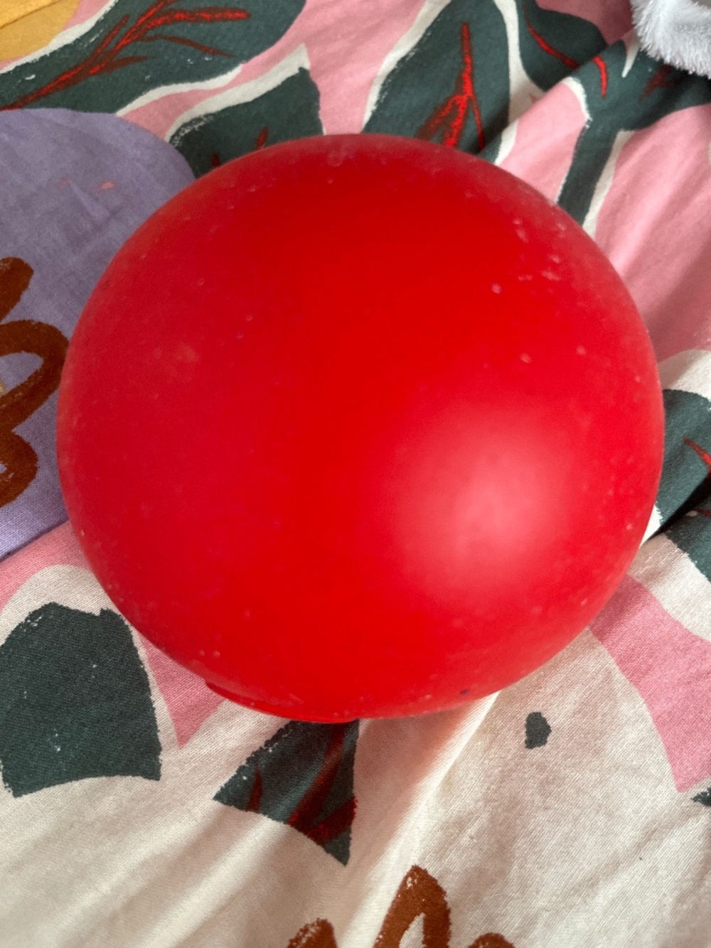 Color change ball